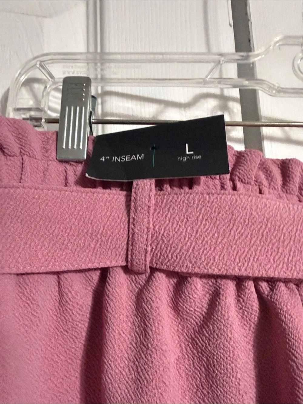 Maurices NWT dusty rose shorts size LARGE